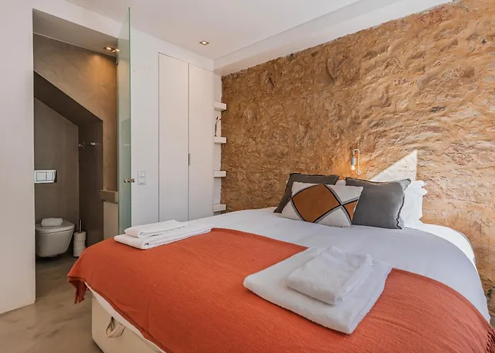 189 - Charming Garden In The Heart Of Cascais