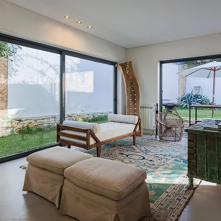 Vila 189 - Charming Garden In The Heart Of