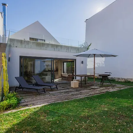189 - Charming Garden In The Heart Of Vila Cascais