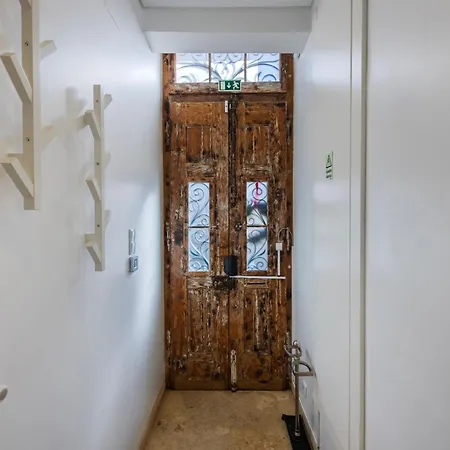 Vila 189 - Charming Garden In The Heart Of Cascais