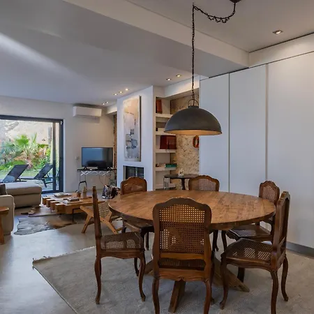 189 - Charming Garden In The Heart Of Cascais
